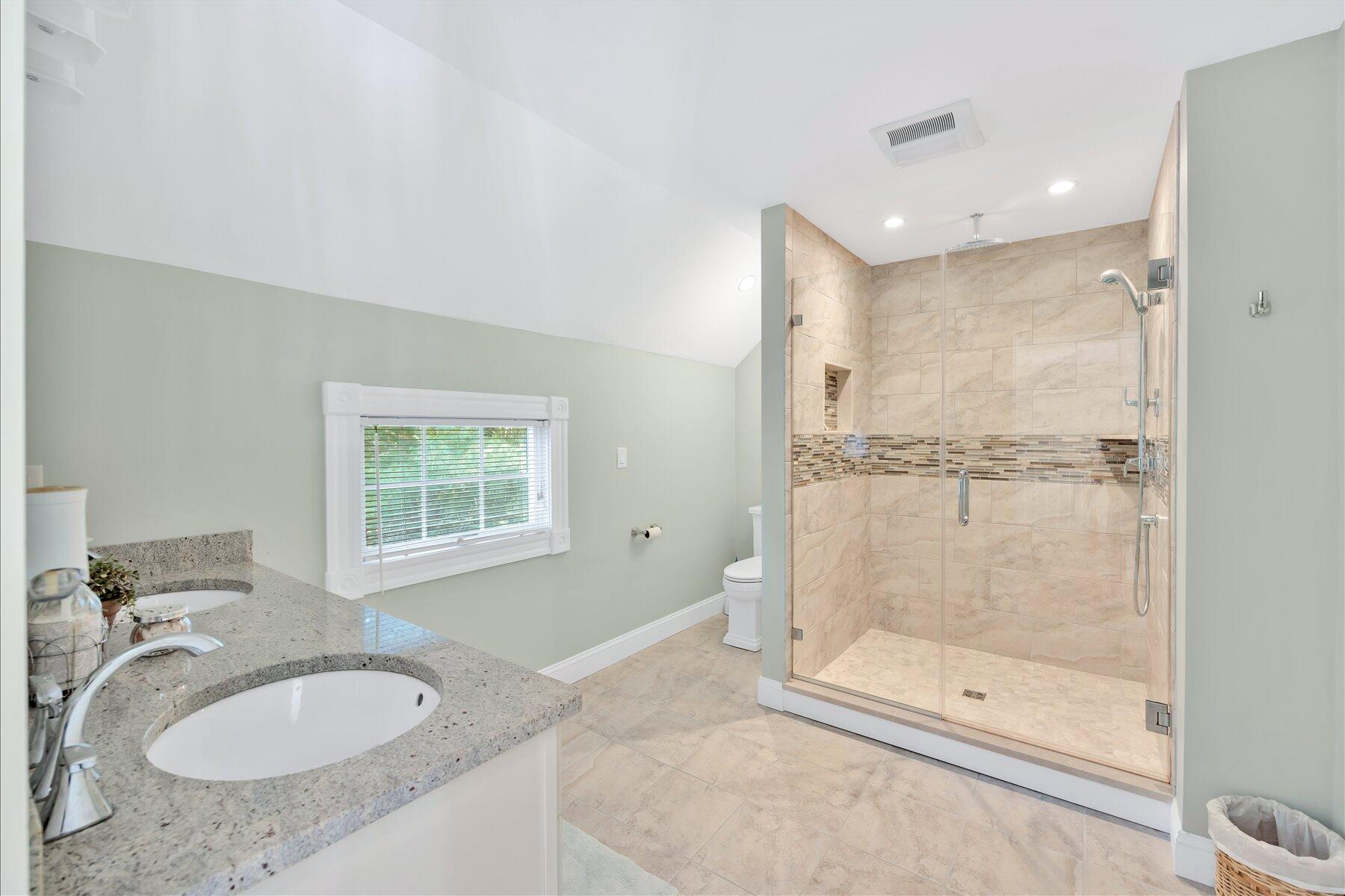 72 Highwood Way Mashpee MA 02649