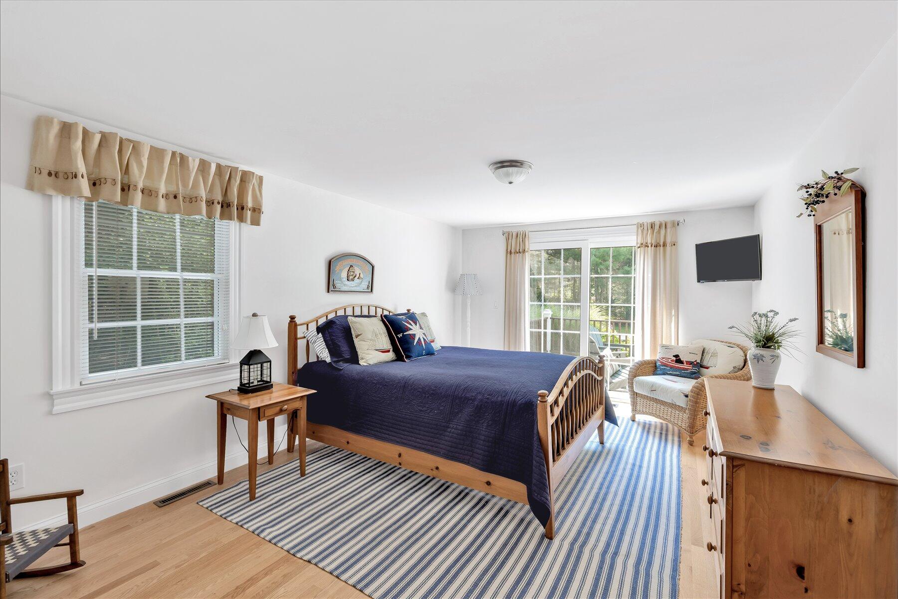 72 Highwood Way Mashpee MA 02649