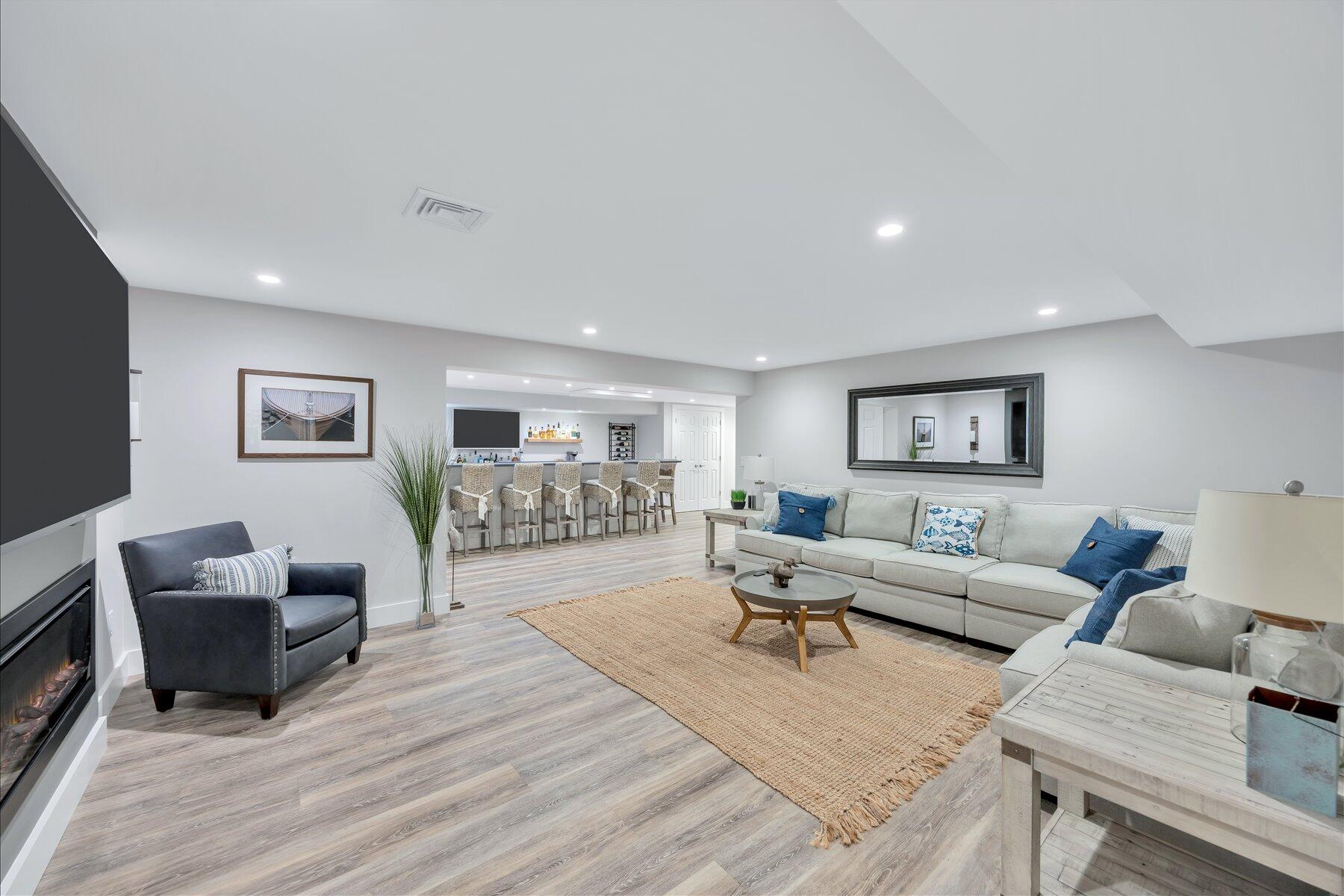 72 Highwood Way Mashpee MA 02649