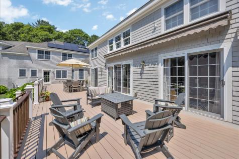 72 Highwood Way Mashpee MA 02649
