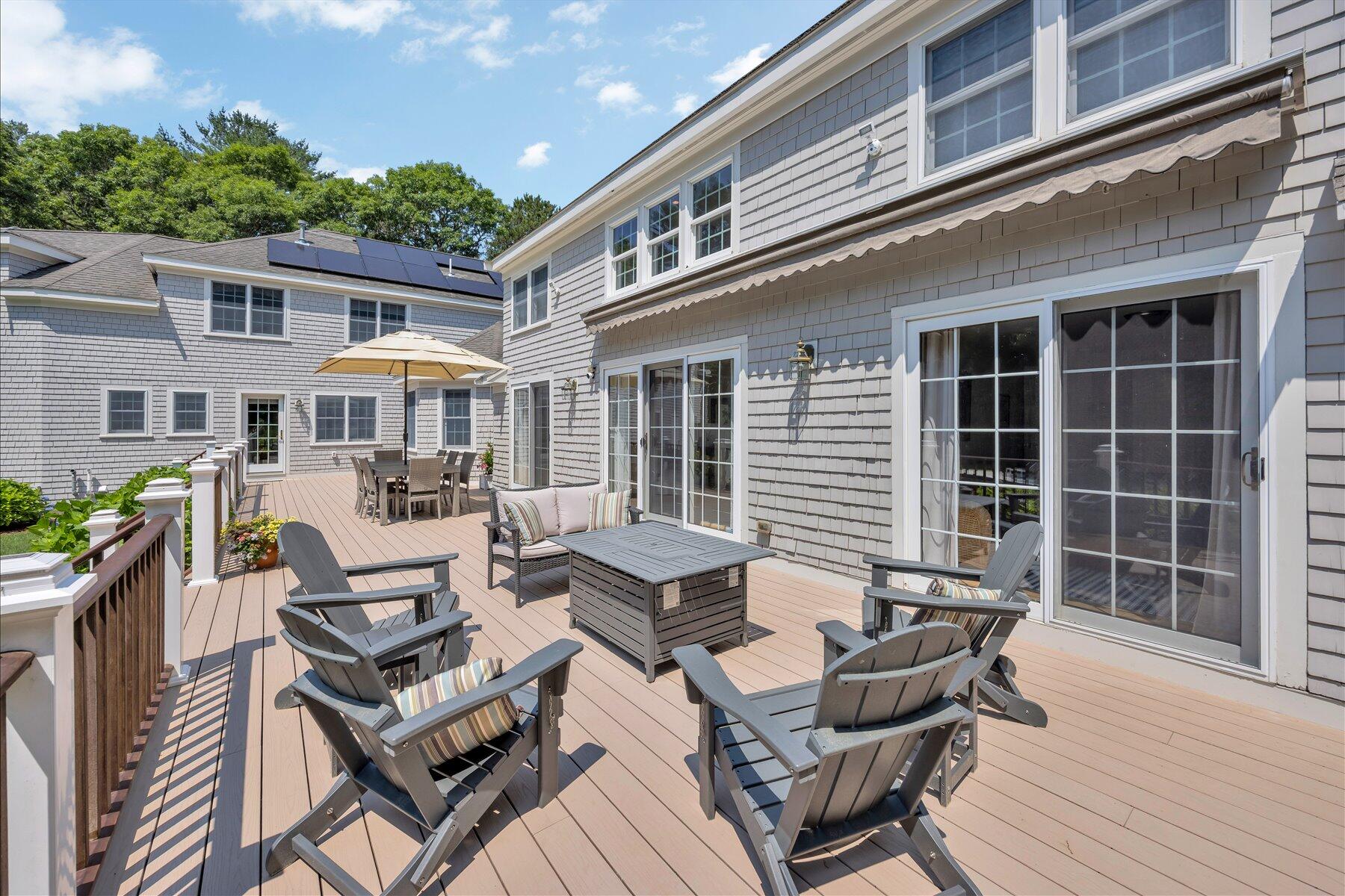 72 Highwood Way Mashpee MA 02649