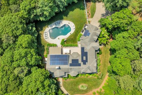 72 Highwood Way Mashpee MA 02649