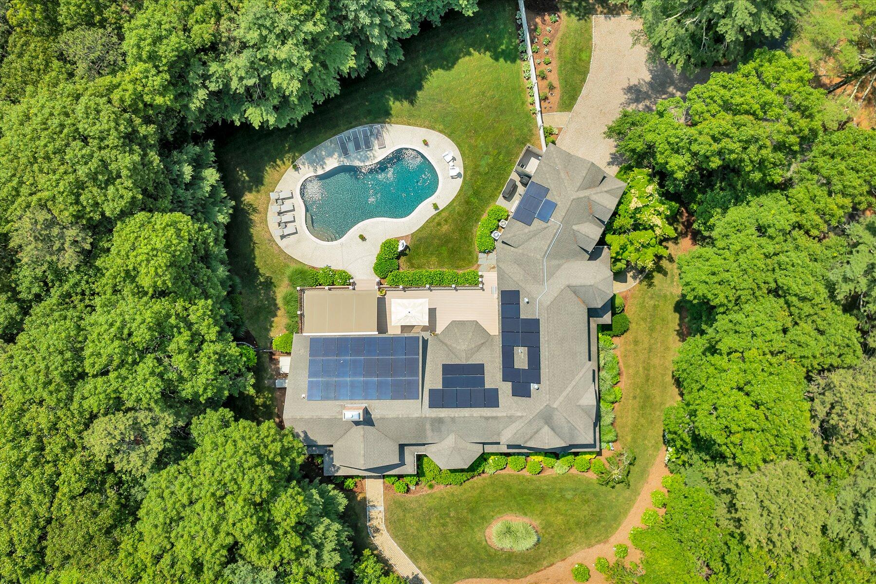 72 Highwood Way Mashpee MA 02649