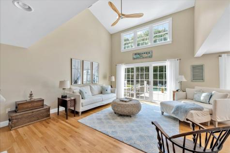 72 Highwood Way Mashpee MA 02649