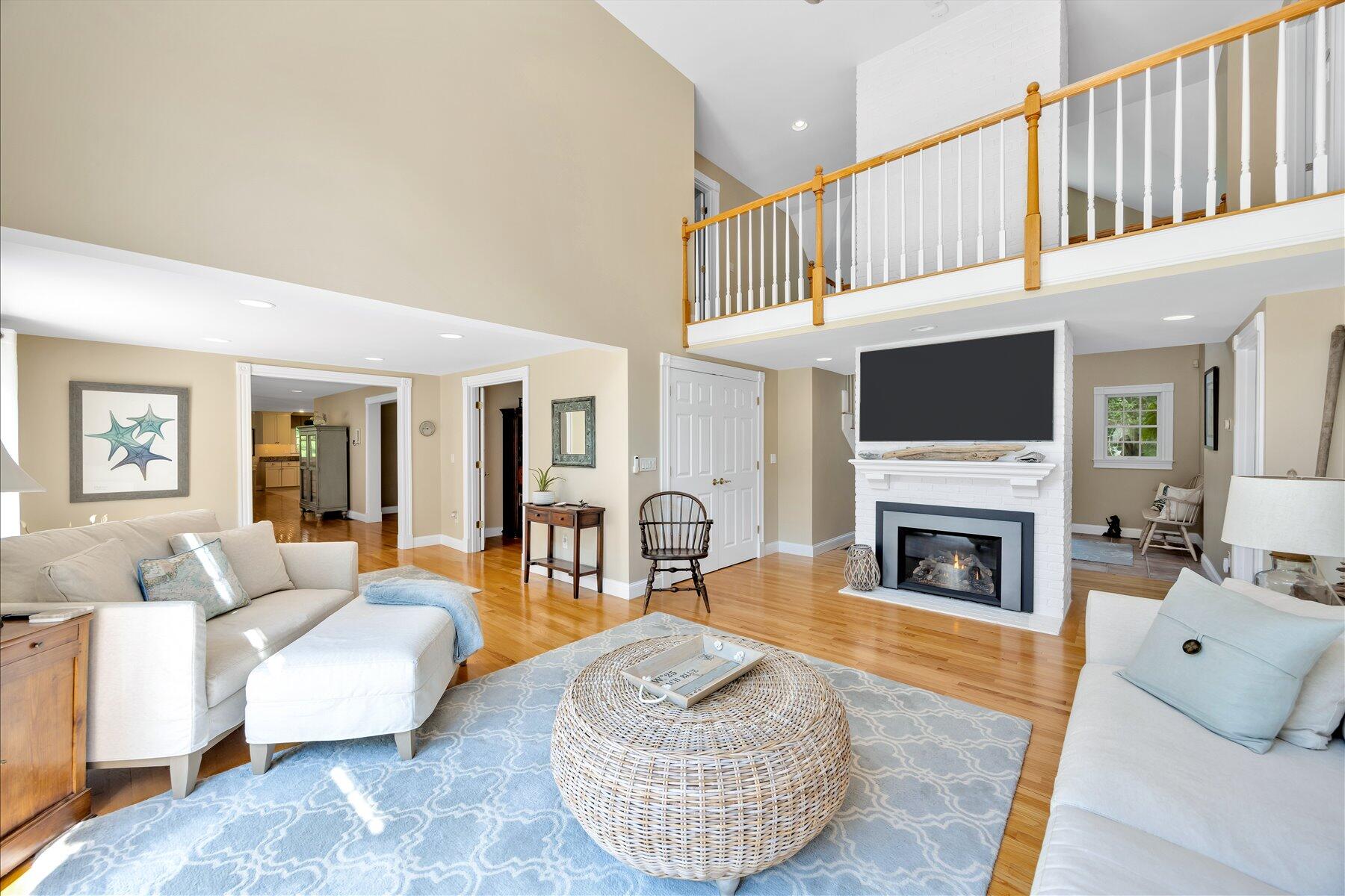 72 Highwood Way Mashpee MA 02649