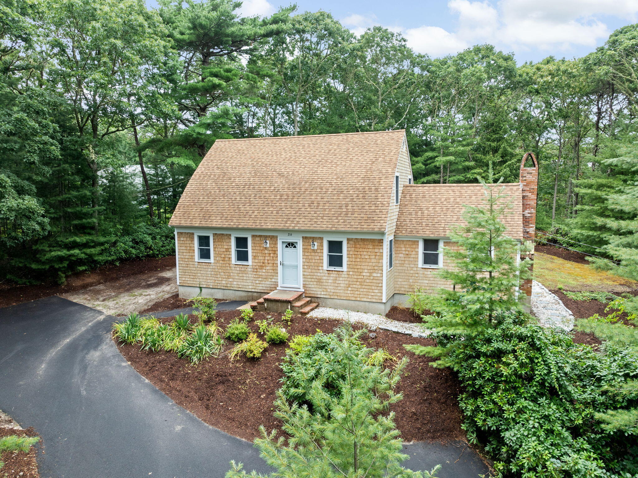 216 Poponessett Road Barnstable MA 02635