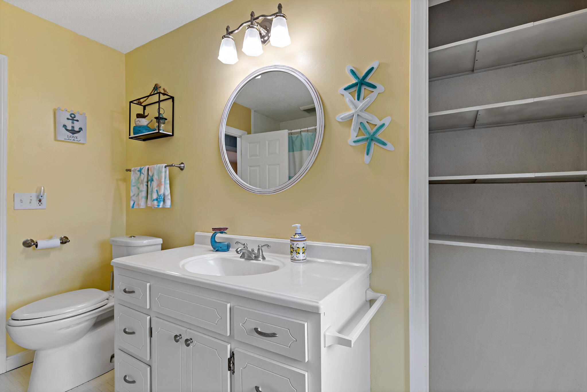 3 Mcnamara Avenue West Yarmouth MA 02673