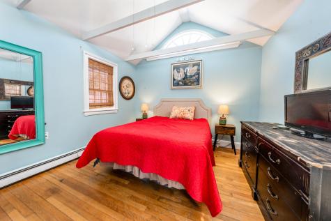 86 Sea Street Barnstable MA 02601