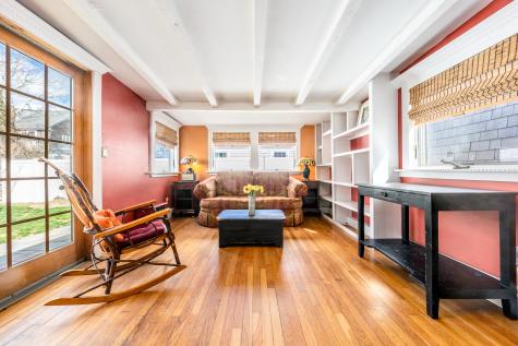 86 Sea Street Barnstable MA 02601