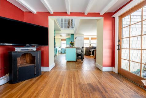 86 Sea Street Barnstable MA 02601