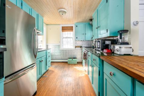 86 Sea Street Barnstable MA 02601