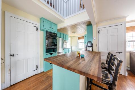 86 Sea Street Barnstable MA 02601