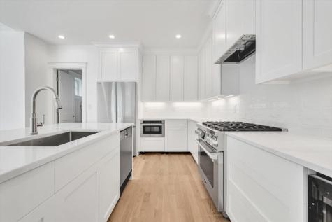 49 Striper Lane Falmouth MA 02536