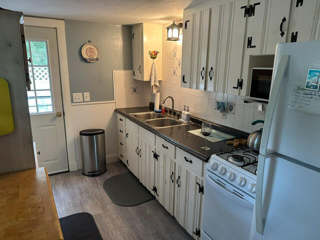 30 Marjorie Avenue Pocasset MA 02559