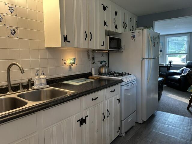 30 Marjorie Avenue Pocasset MA 02559