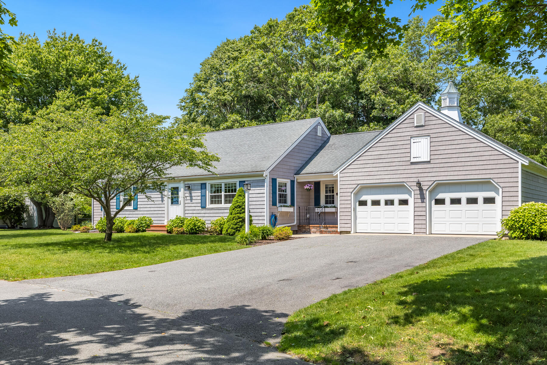 24 Emerald Lane Falmouth MA 02536