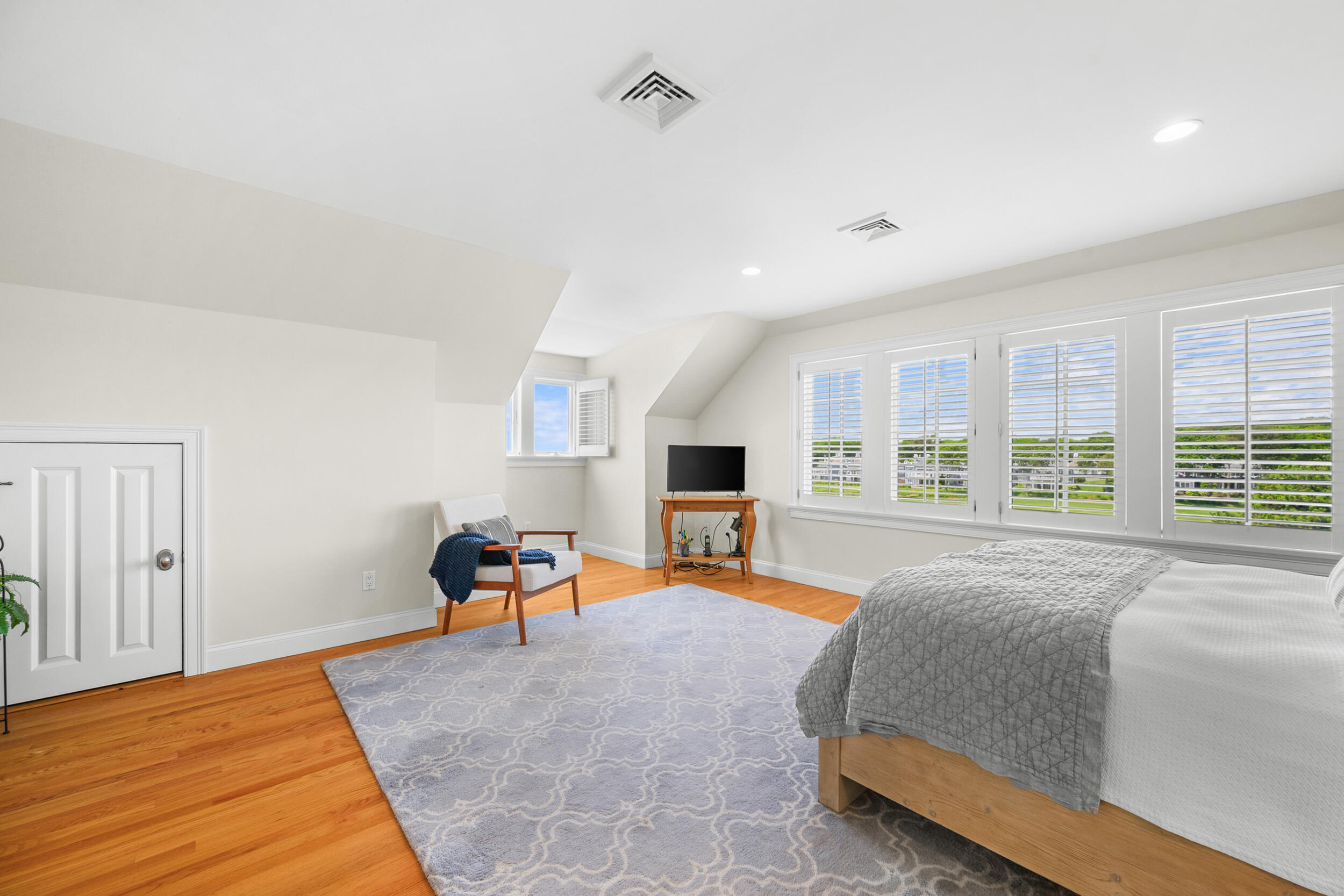 129 Shore Drive Mashpee MA 02649