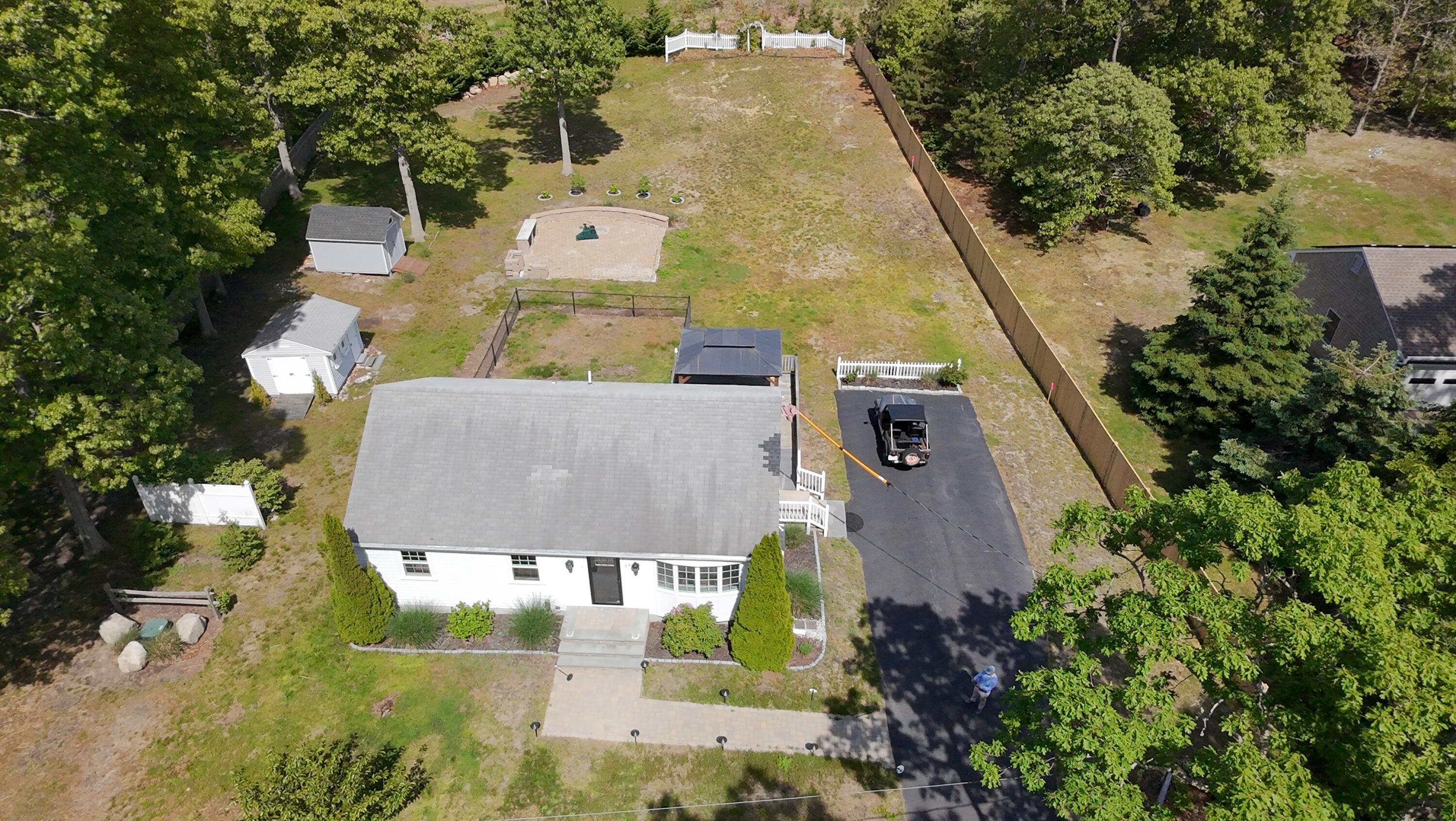17 Kings Way Orleans MA 02653