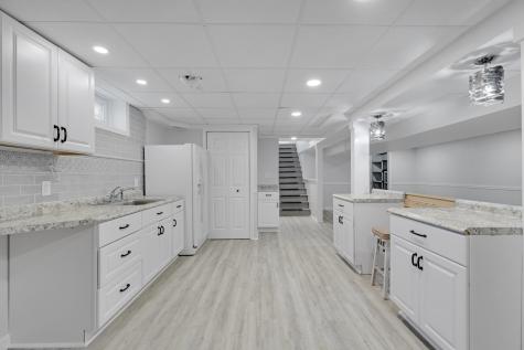 17 Kings Way Orleans MA 02653