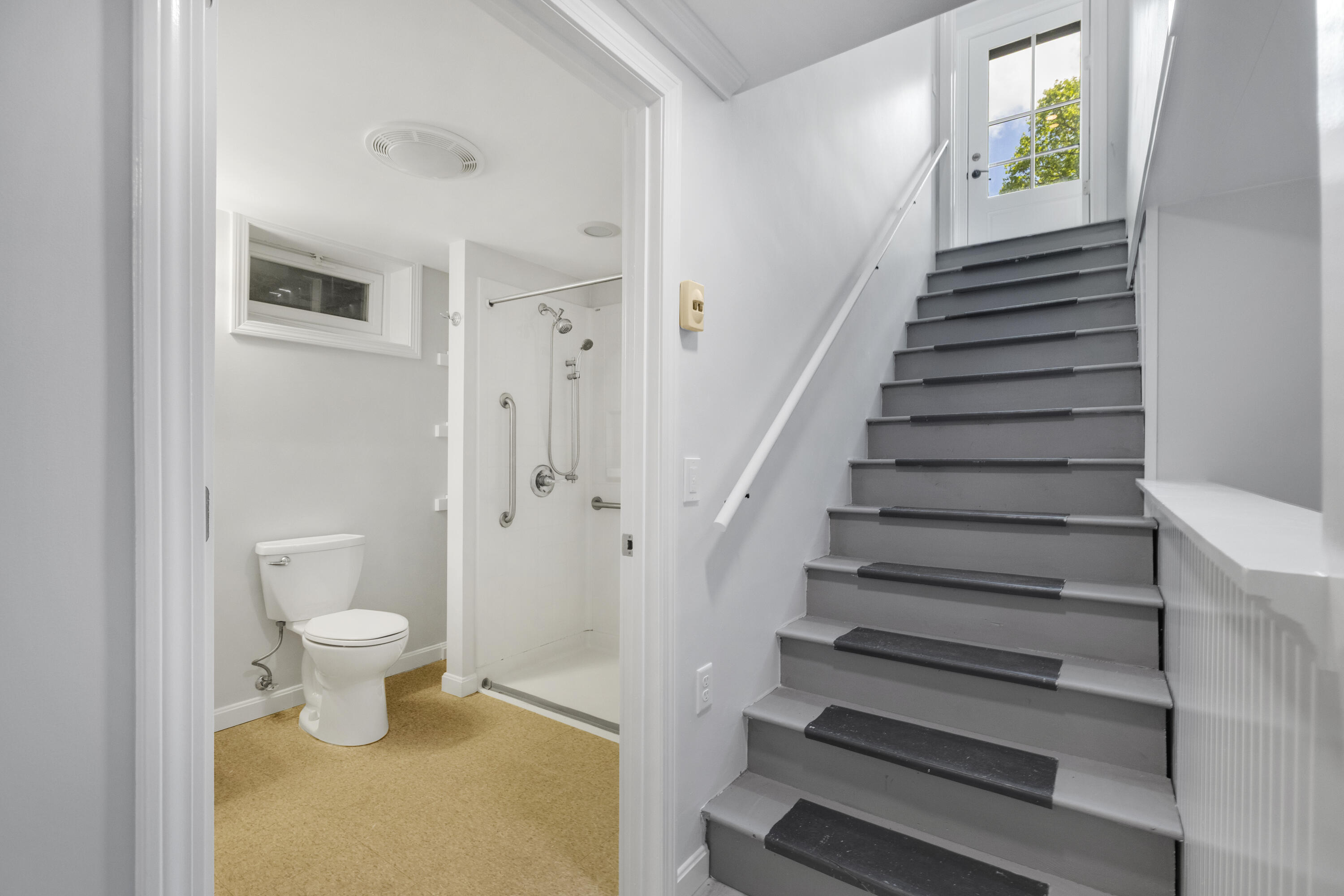 17 Kings Way Orleans MA 02653
