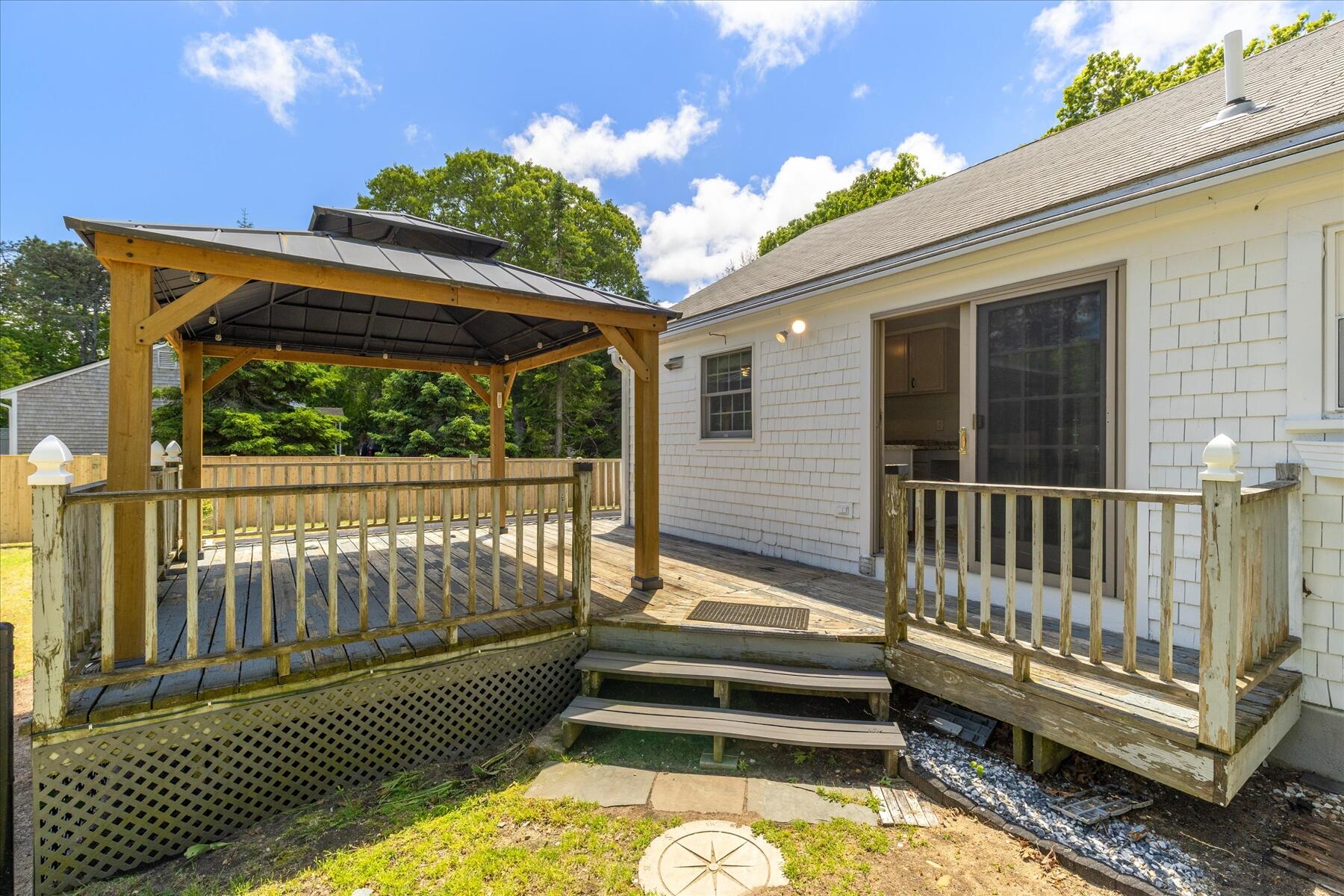 17 Kings Way Orleans MA 02653