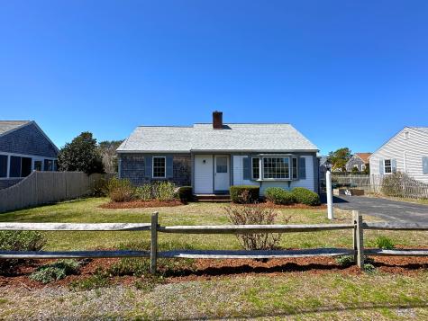11 Standish Way Dennis MA 02639