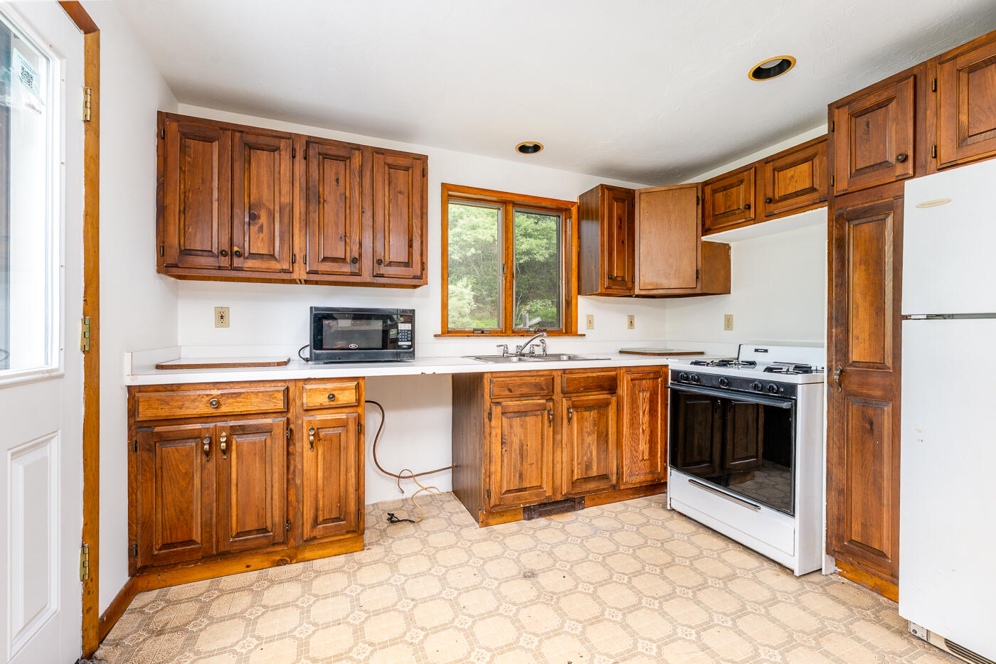 208 Route 6 Truro MA 02666