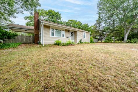 25 Buckwood Drive Yarmouth MA 02664