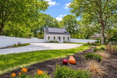92 Rainbow Avenue Falmouth MA 02536