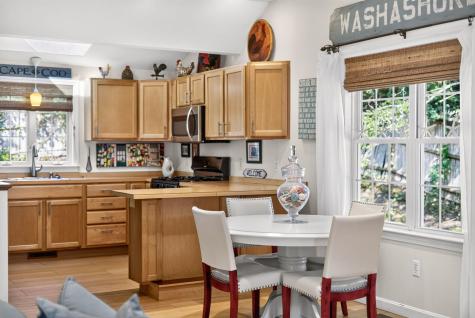 68 Horseshoe Bend Way Mashpee MA 02649