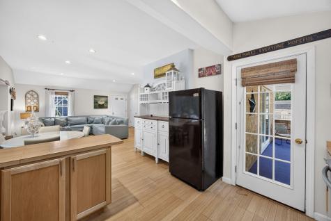 68 Horseshoe Bend Way Mashpee MA 02649