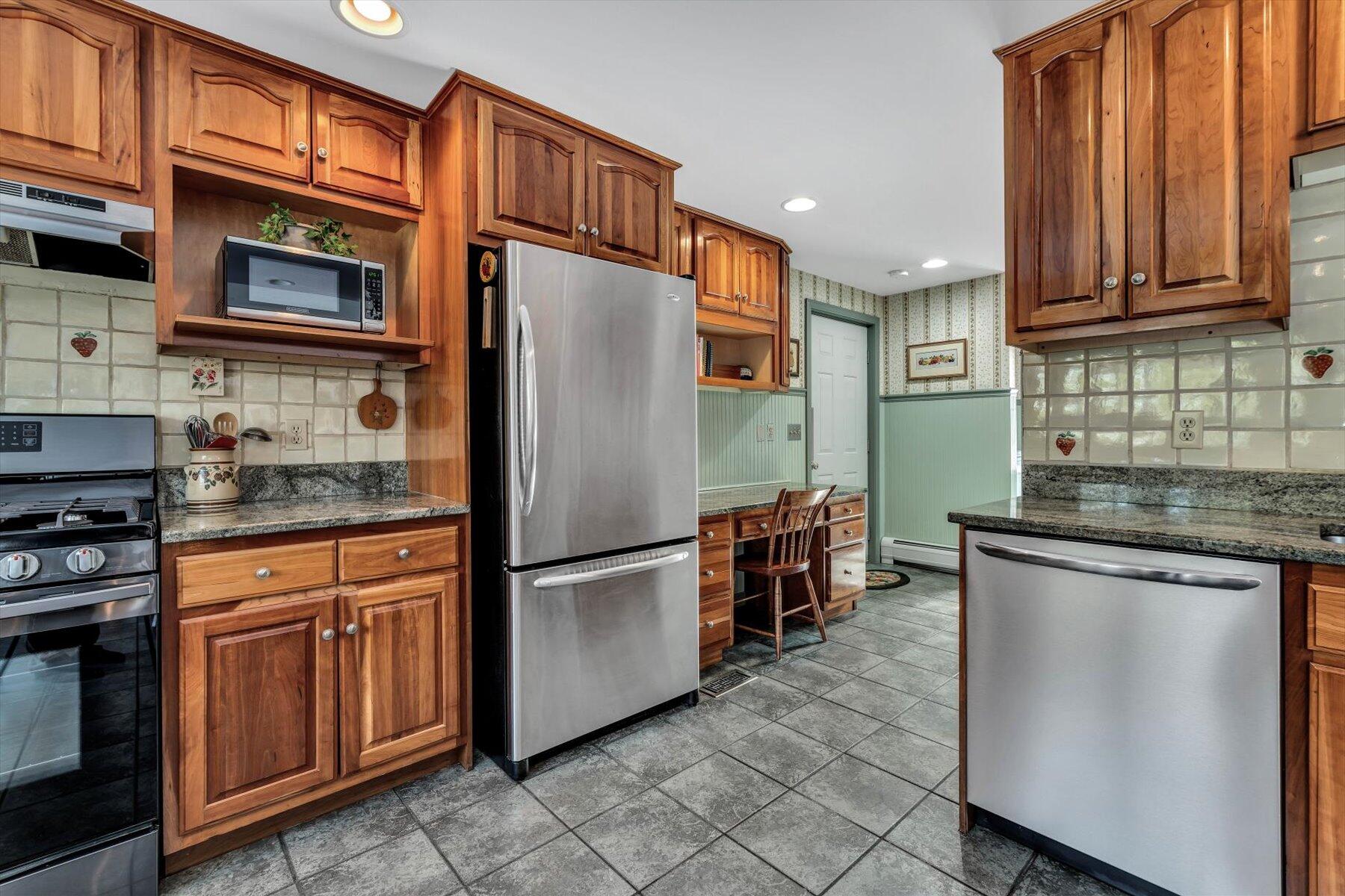 9 Split Rock Road Dennis MA 02638
