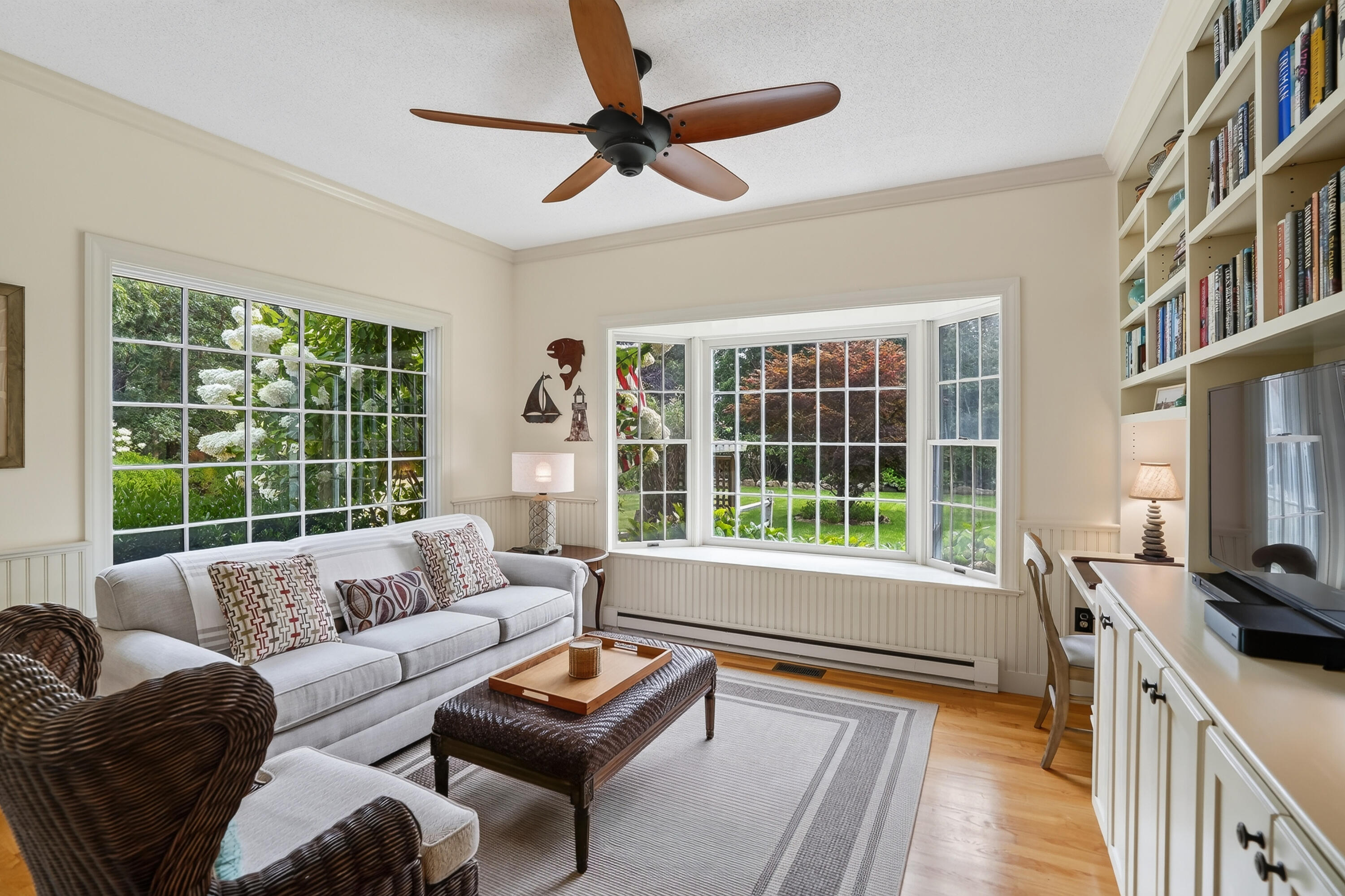 16 Old Dunham's Corner Way Edgartown MA 02539