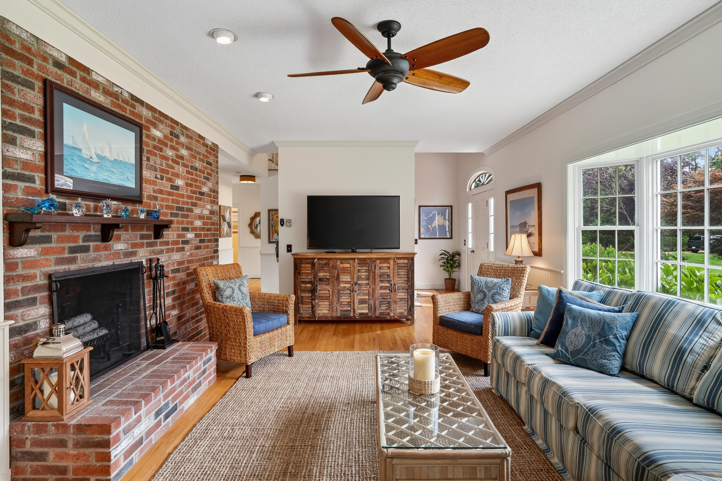 16 Old Dunham's Corner Way Edgartown MA 02539
