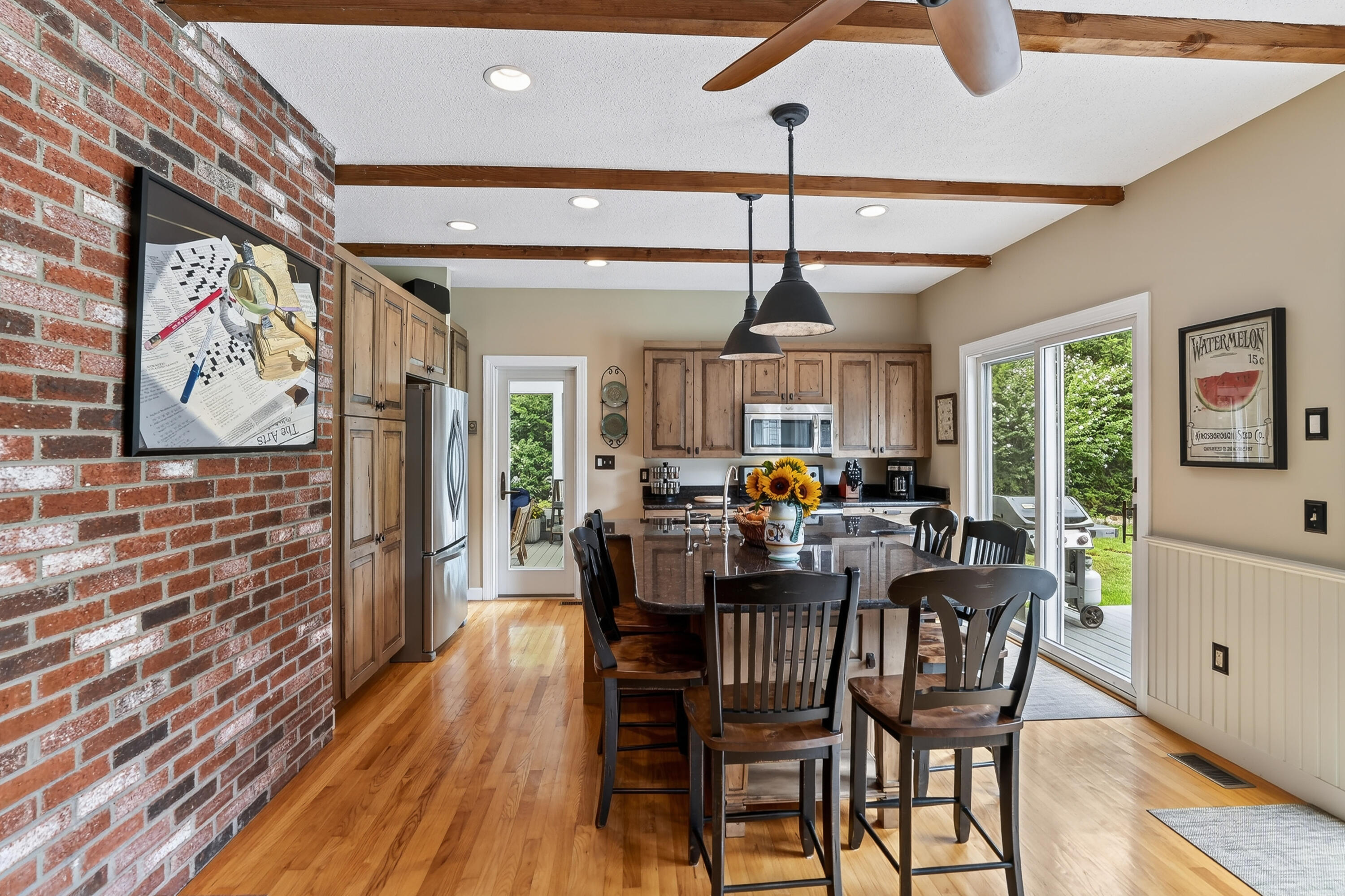 16 Old Dunham's Corner Way Edgartown MA 02539