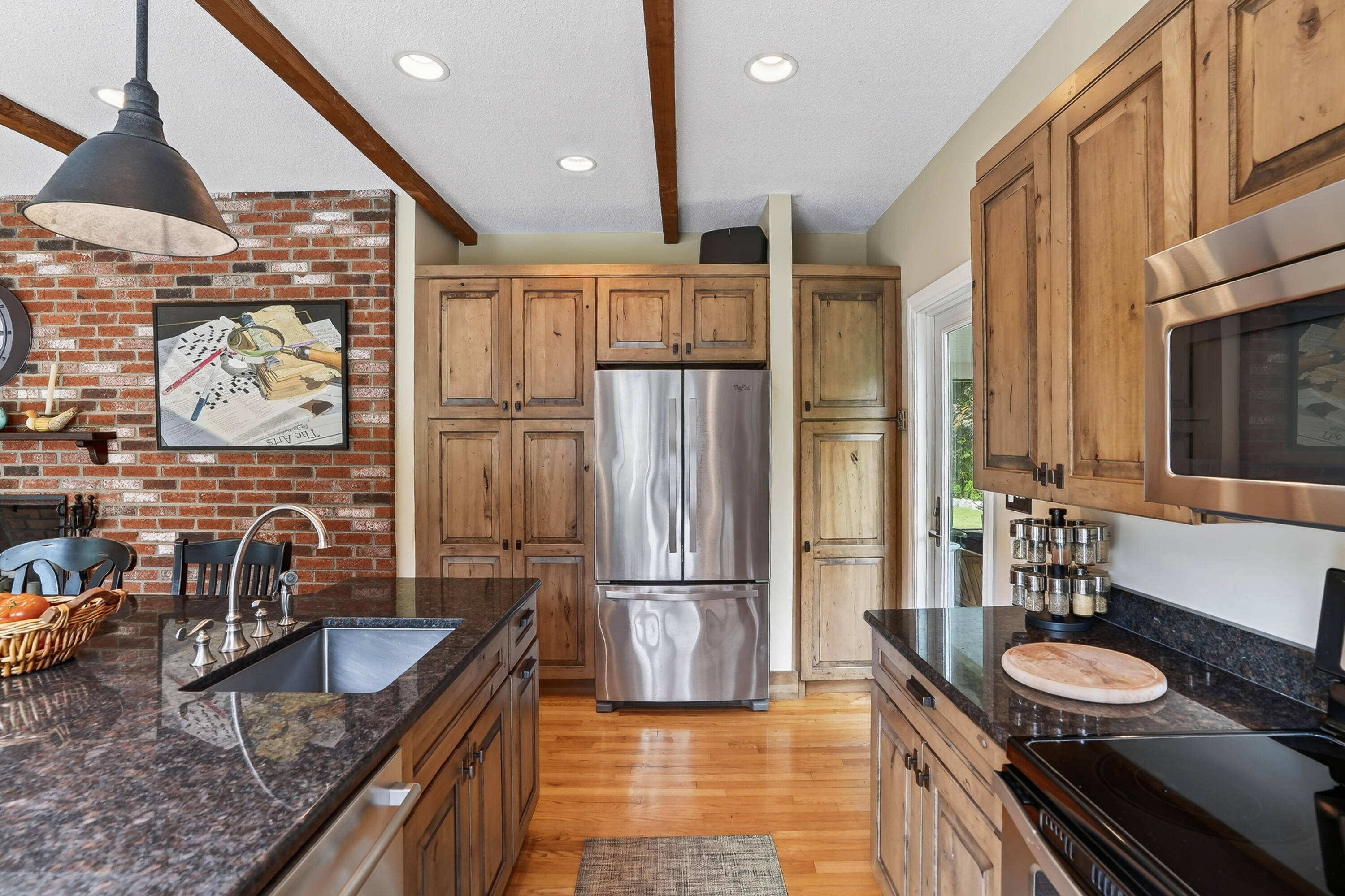 16 Old Dunham's Corner Way Edgartown MA 02539