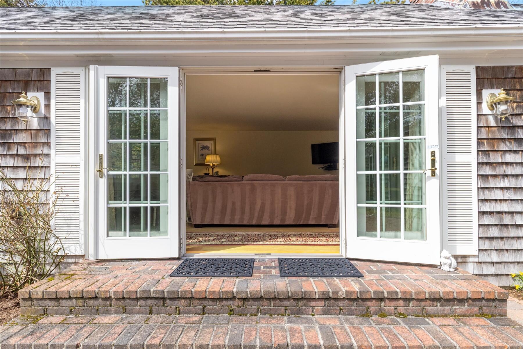298 Chippingstone Road Chatham MA 02633