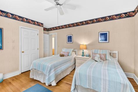 5 Green View Circle Sandwich MA 02563