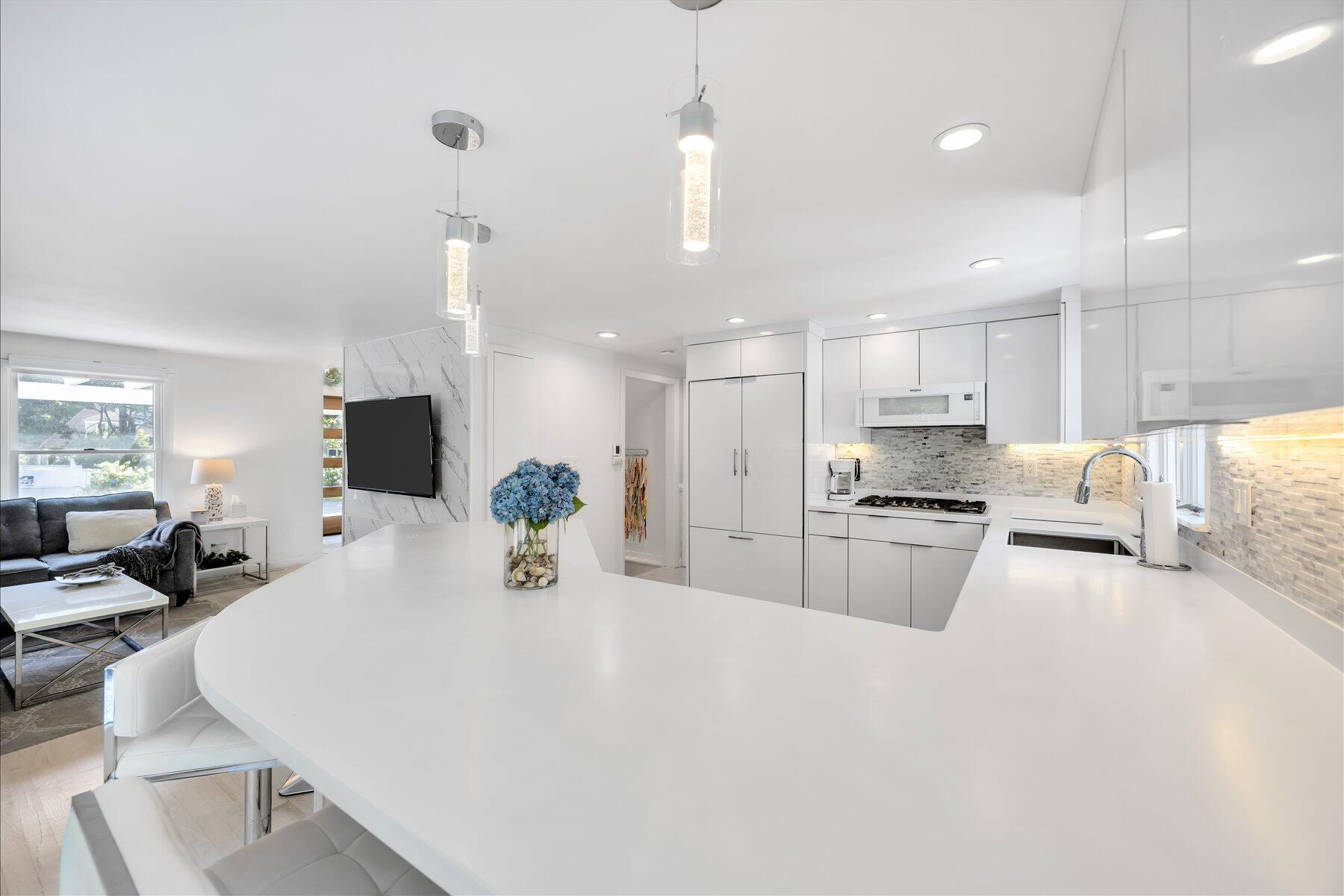 15 Periwinkle Lane Mashpee MA 02649