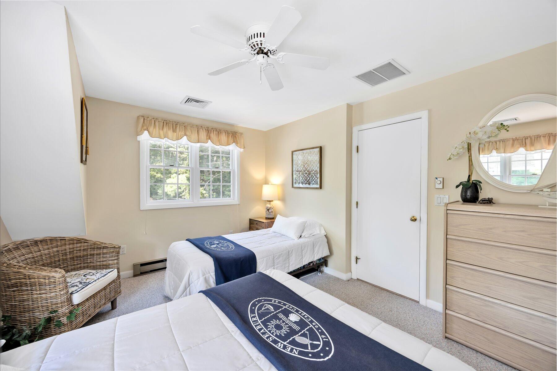 15 Periwinkle Lane Mashpee MA 02649