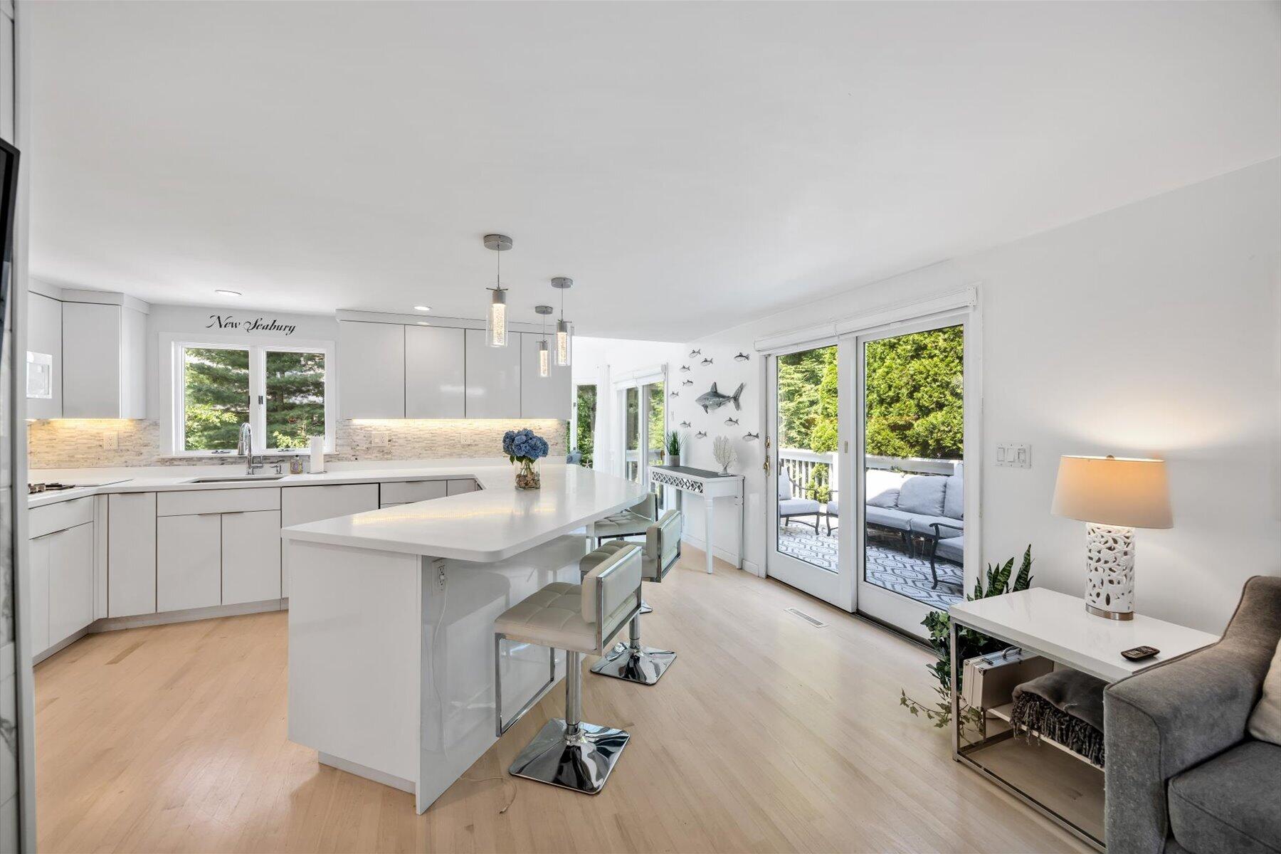 15 Periwinkle Lane Mashpee MA 02649