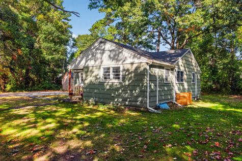20 Frances Helen Road Yarmouth Port MA 02675