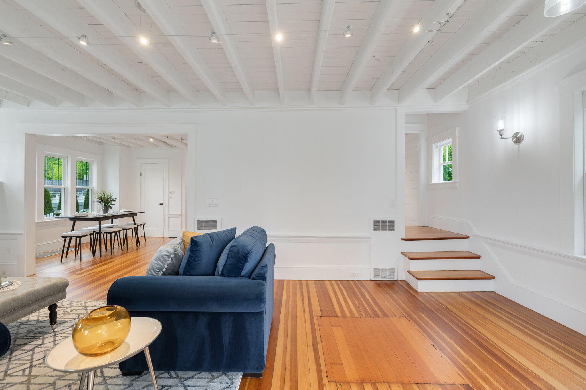 12 Dartmouth Street Barnstable MA 02601