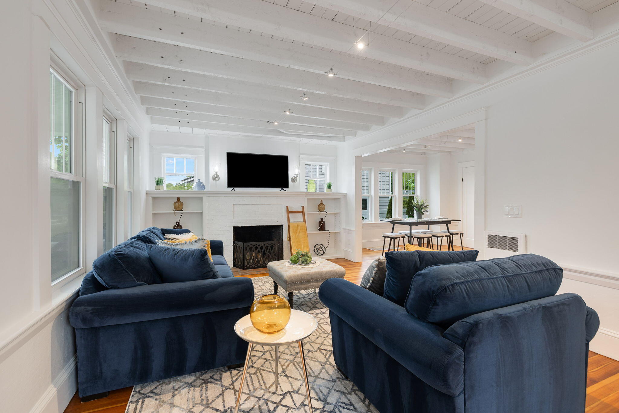 12 Dartmouth Street Barnstable MA 02601