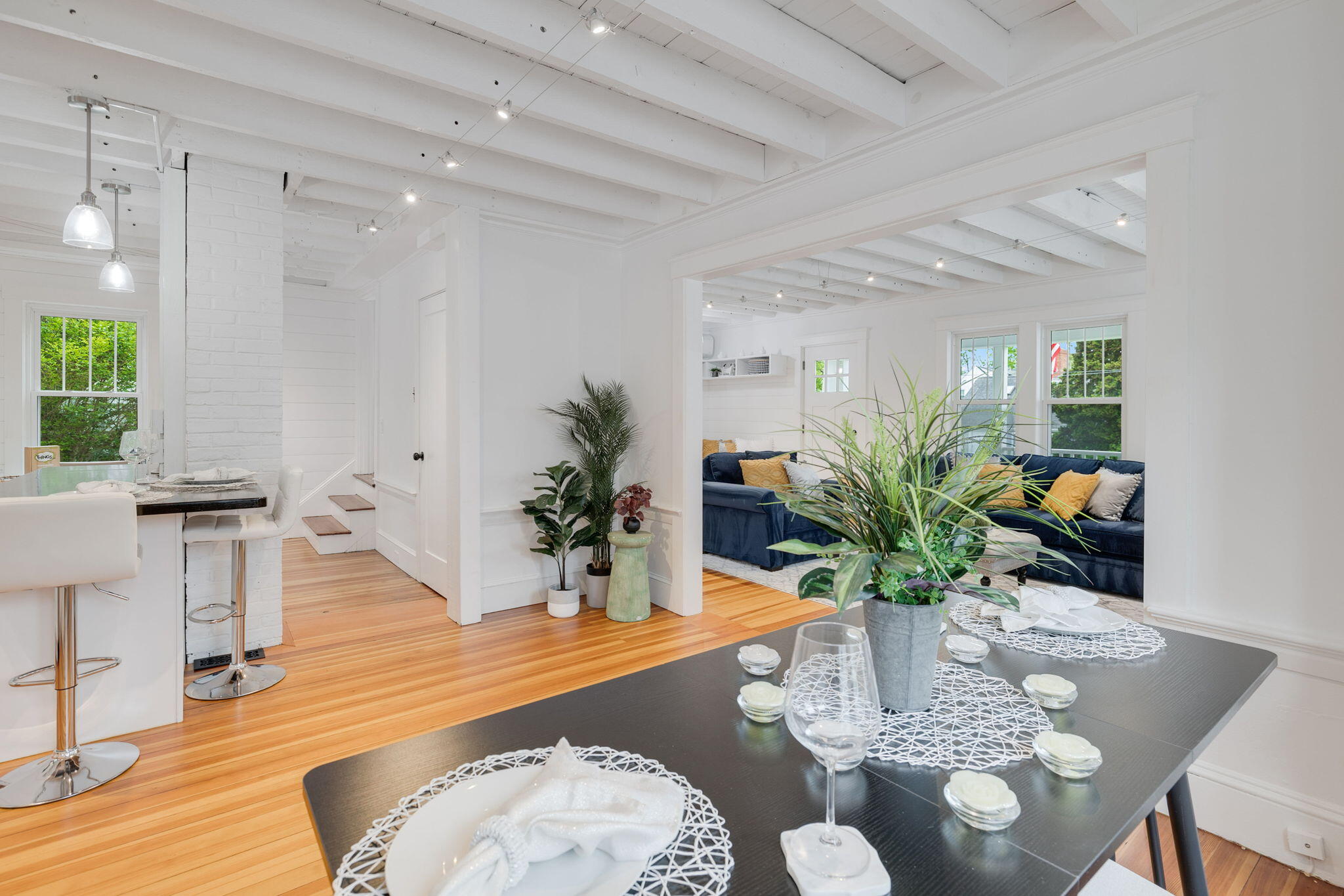 12 Dartmouth Street Barnstable MA 02601
