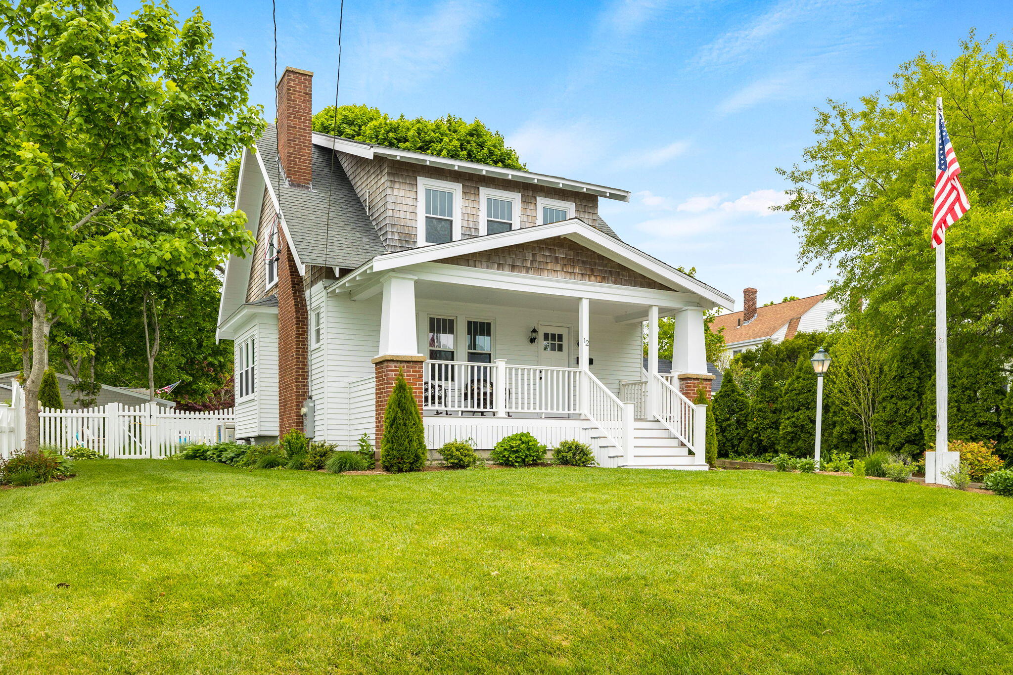 12 Dartmouth Street Barnstable MA 02601