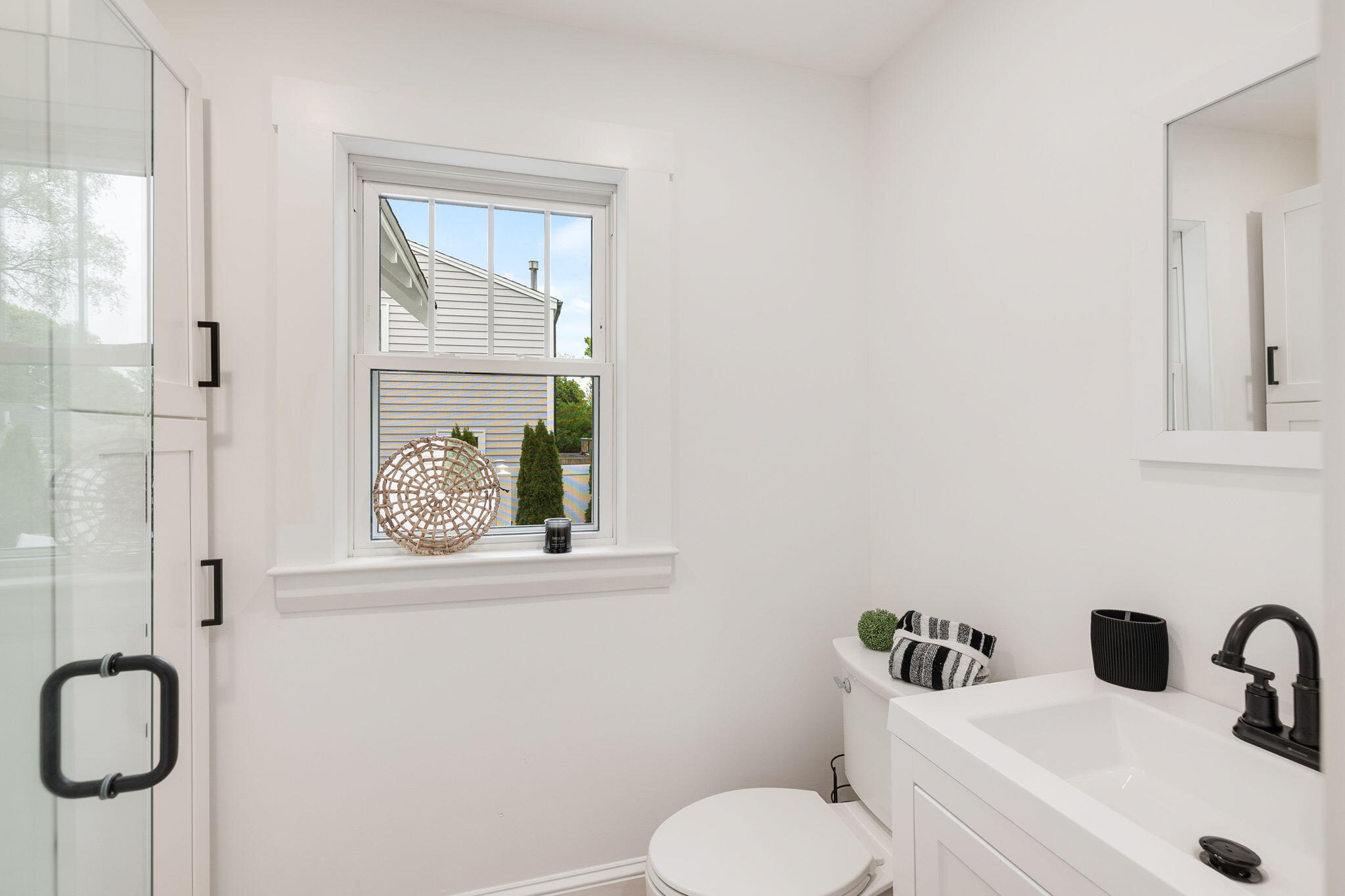 12 Dartmouth Street Barnstable MA 02601