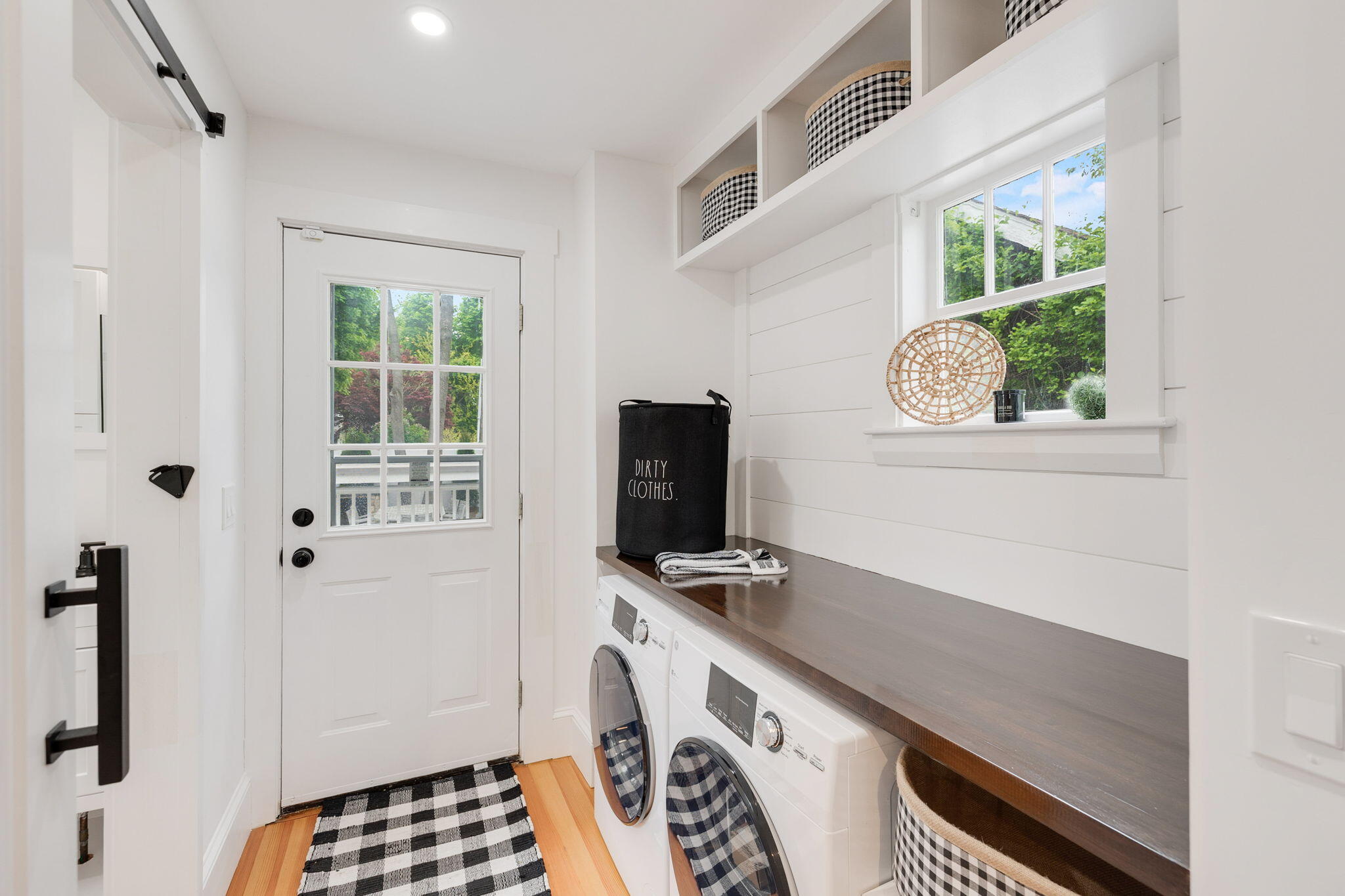 12 Dartmouth Street Barnstable MA 02601