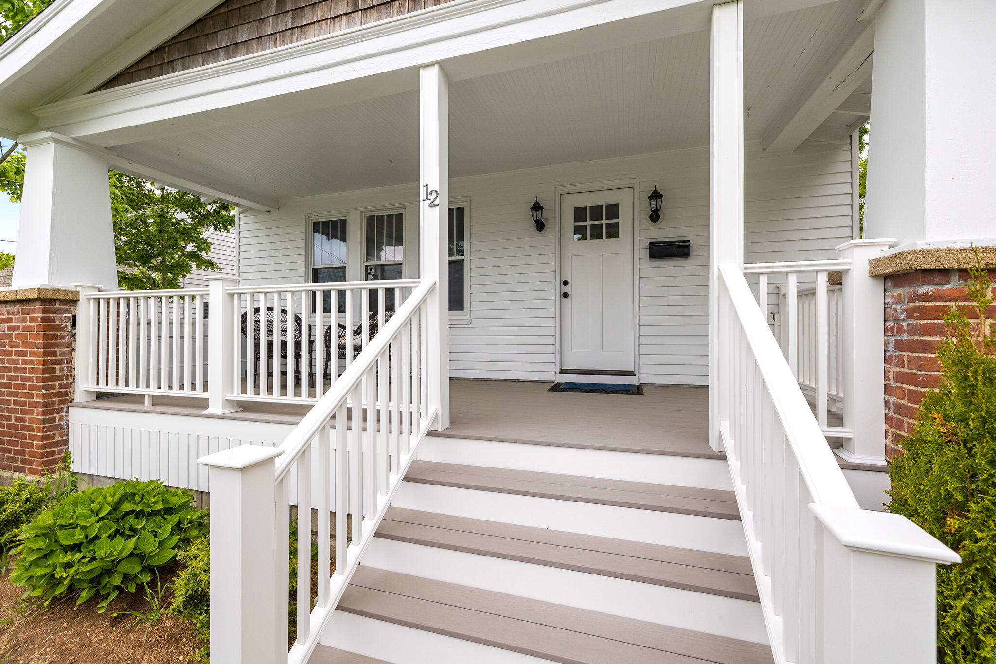 12 Dartmouth Street Barnstable MA 02601