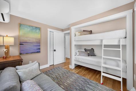 44 Squirrel Run Eastham MA 02642